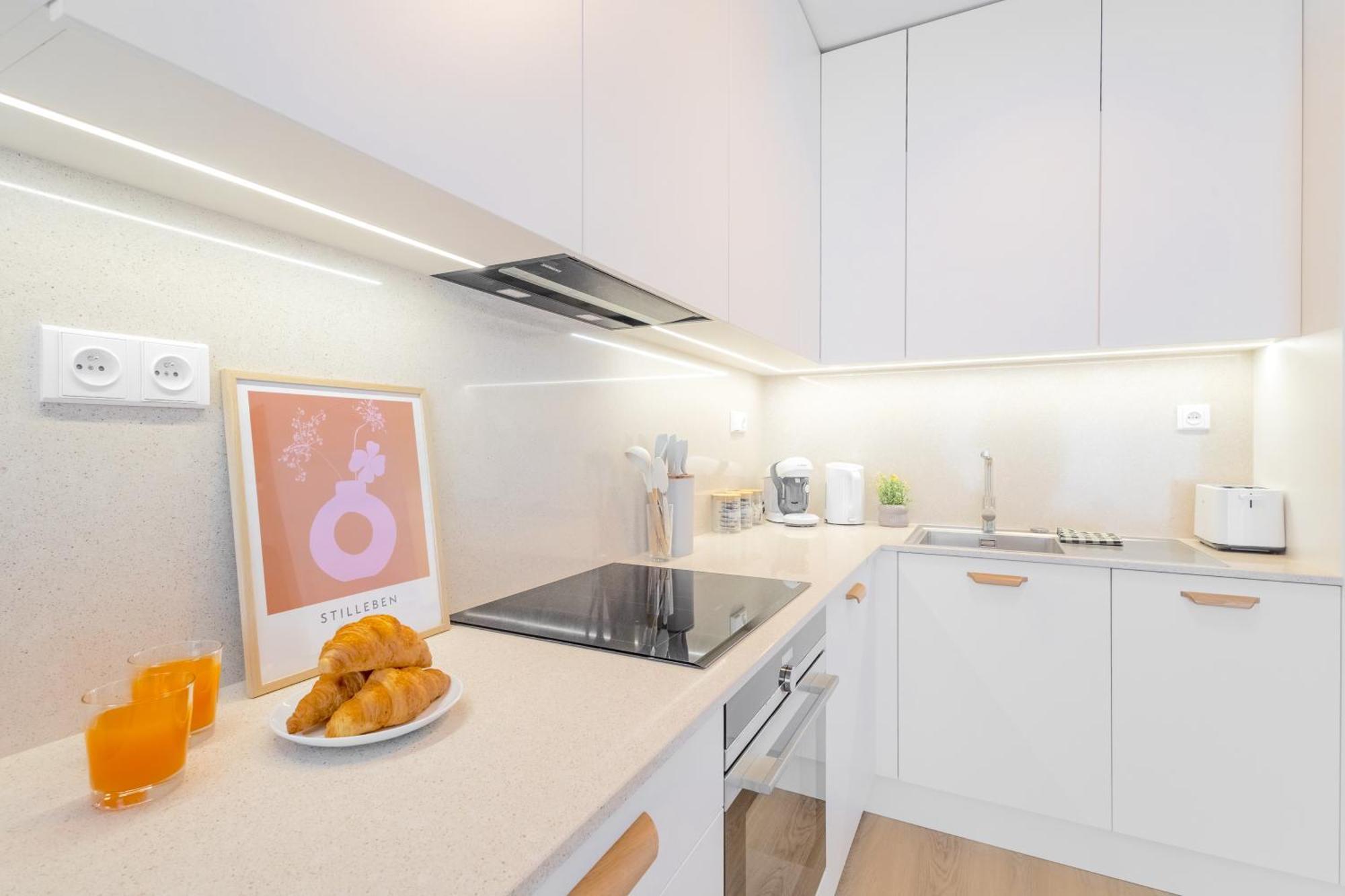 Design Apartment - Balcony, Free Parking, Yoga, 10 Mins To Center, By Gravity ปราก ภายนอก รูปภาพ